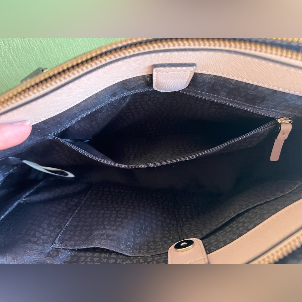 Kate Spade Large Tote Cream/Black - Picture 3 of 11